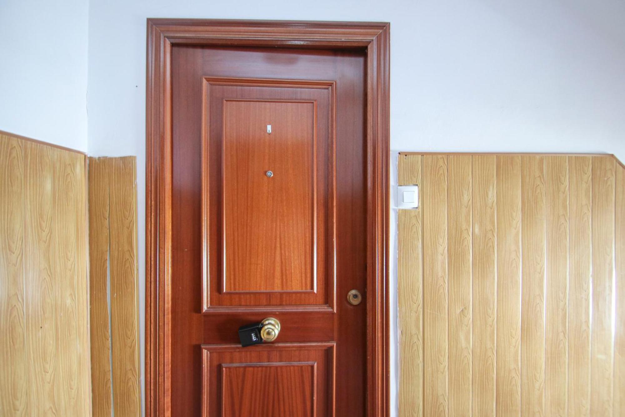 Spacious 2 Bedroom Apt In The Heart Of Triana Seville Exterior photo